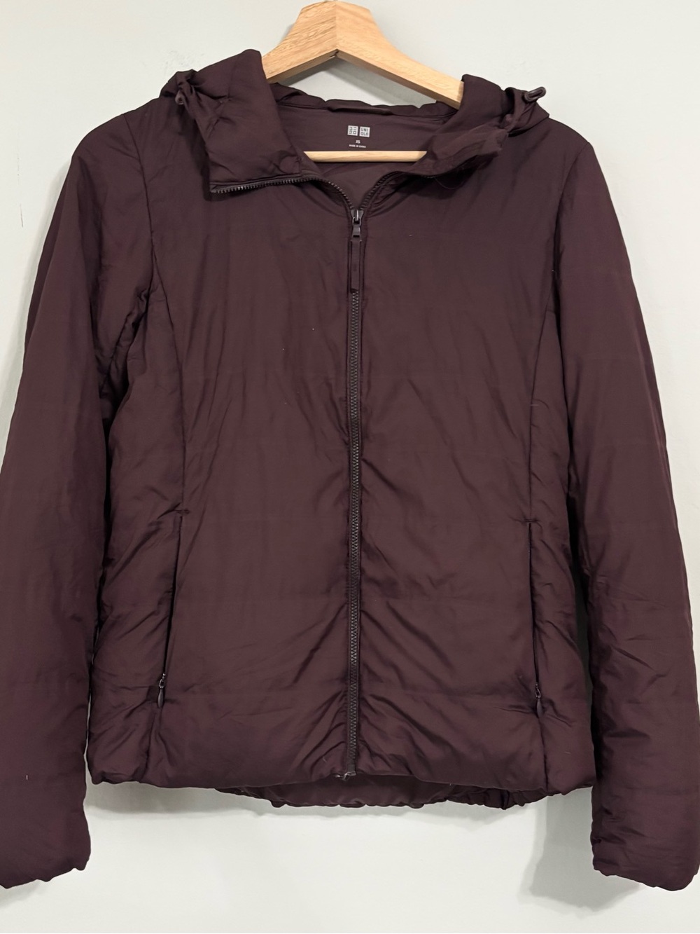 Uniqlo Maroon Puffer Full Zip Hooded Jacket